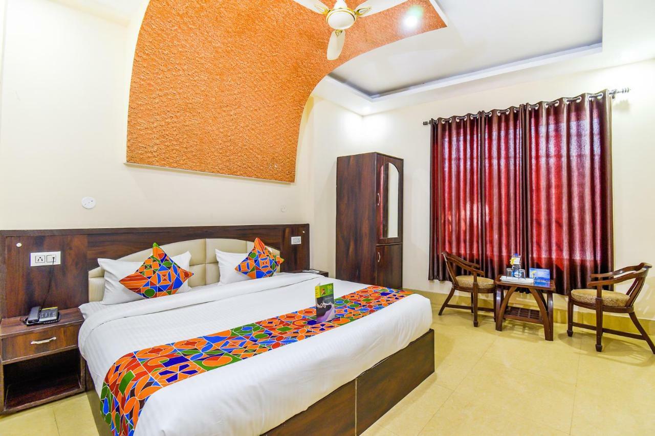 Fabhotel Js Regency Gt Road Amritsar Exterior foto
