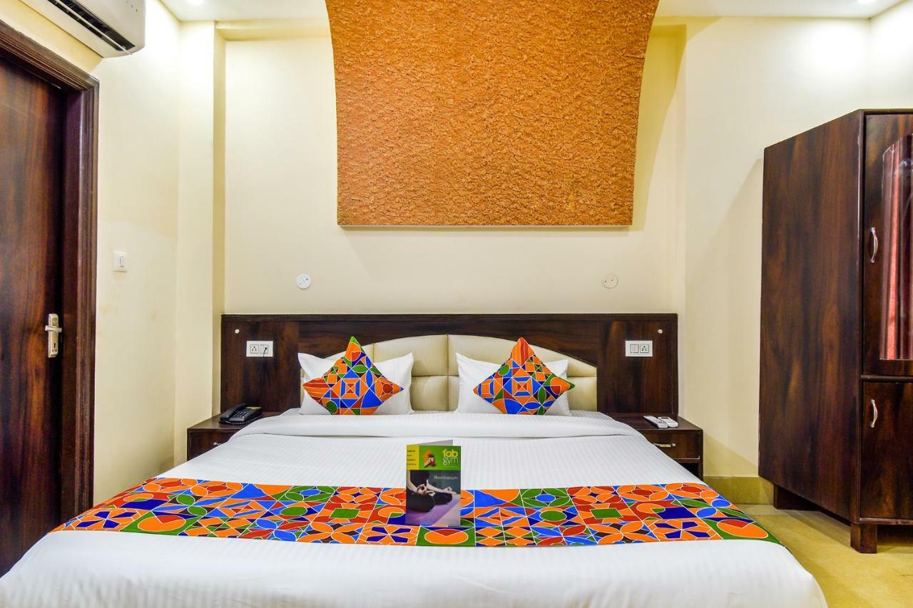 Fabhotel Js Regency Gt Road Amritsar Exterior foto